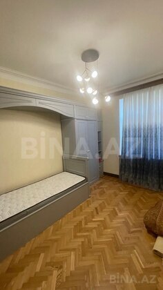 3 otaqlı Köhnə tikili, İçəri Şəhər m., Bakı