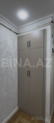 3 otaqlı Köhnə tikili, 8-ci mikrorayon q., Bakı