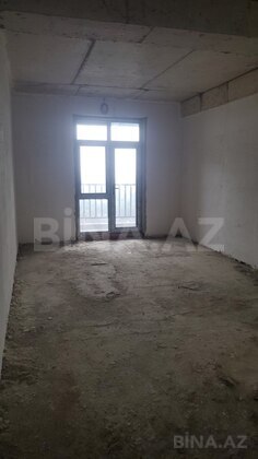 3 otaqlı Yeni tikili, 7-ci mikrorayon q., Bakı