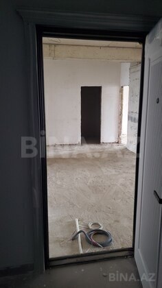 3 otaqlı Yeni tikili, 7-ci mikrorayon q., Bakı
