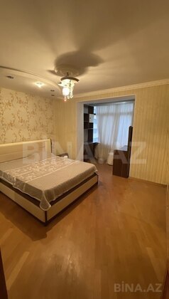 2 otaqlı Köhnə tikili, 28 May m., Bakı