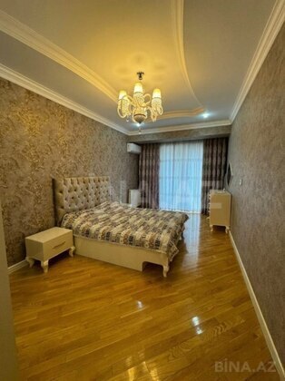 2 otaqlı Yeni tikili, Şah İsmayıl Xətai m., Bakı
