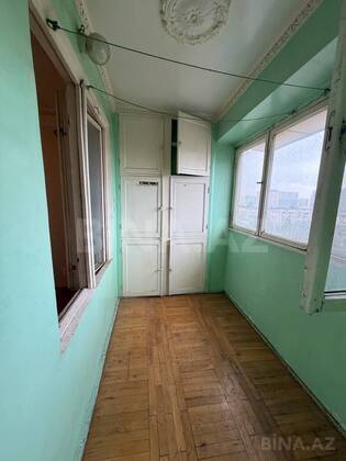 3 otaqlı Köhnə tikili, Neftçilər m., Bakı
