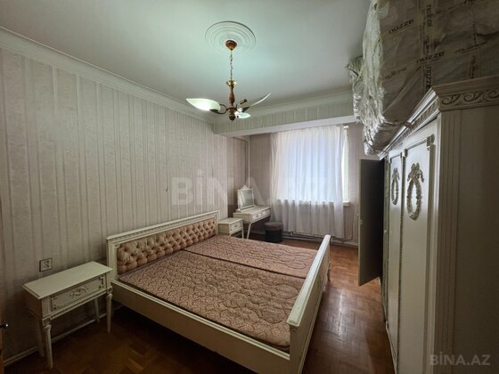 4 otaqlı Köhnə tikili, Nəsimi r., Bakı