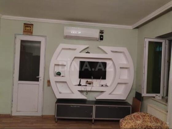 4 otaqlı Həyət evi/Bağ evi, İnşaatçılar m., Bakı