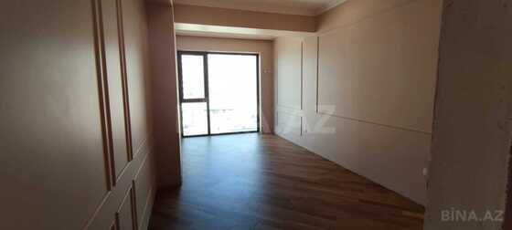 4 otaqlı Yeni tikili, Şah İsmayıl Xətai m., Bakı