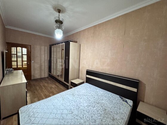 3 otaqlı Köhnə tikili, 7-ci mikrorayon q., Bakı