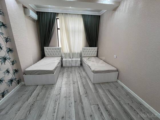 3 otaqlı Yeni tikili, 8 Noyabr m., Bakı