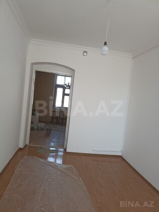 2 otaqlı Köhnə tikili, M.Ə.Rəsulzadə q., Bakı