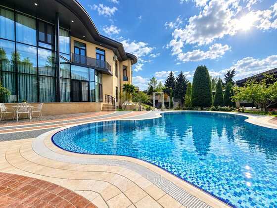 7 otaqlı Həyət evi/Bağ evi, Novxanı q., Bakı