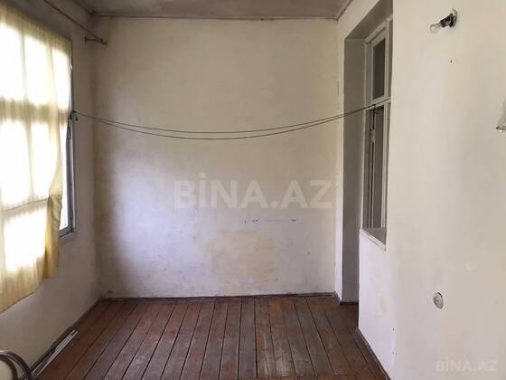 3 otaqlı Köhnə tikili, Neftçilər m., Bakı