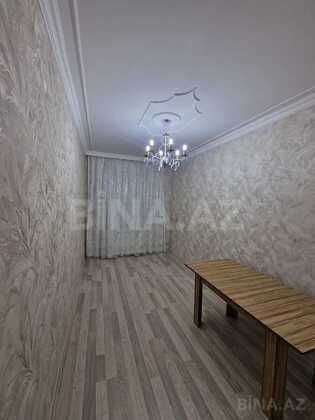 2 otaqlı Köhnə tikili, Memar Əcəmi m., Bakı