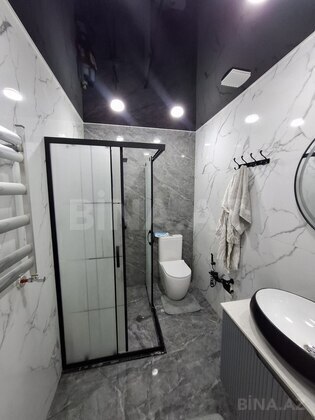 3 otaqlı Yeni tikili, Xırdalan