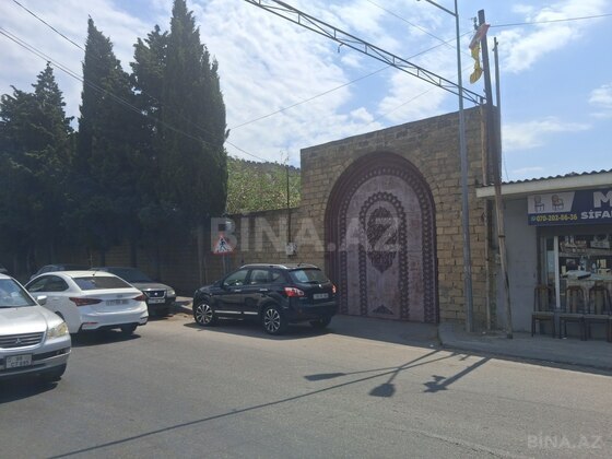 Torpaq Qaraçuxur q., Bakı