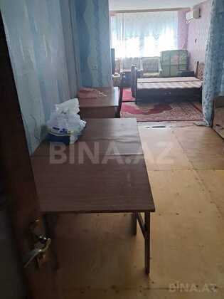3 otaqlı Köhnə tikili, Neftçilər m., Bakı