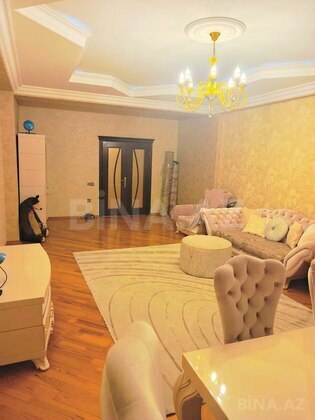 3 otaqlı Yeni tikili, Neftçilər m., Bakı