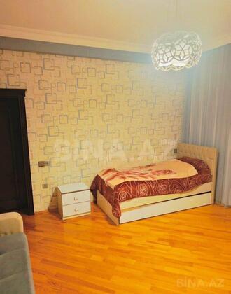3 otaqlı Yeni tikili, Neftçilər m., Bakı