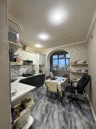 3 otaqlı Köhnə tikili, Nərimanov r., Bakı
