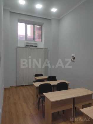 3 otaqlı Yeni tikili, Nizami m., Bakı