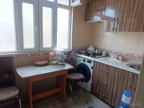 3 otaqlı Köhnə tikili, Sumqayıt