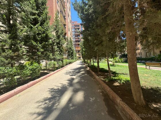 4 otaqlı Yeni tikili, Gənclik m., Bakı