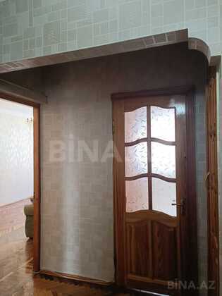 3 otaqlı Köhnə tikili, Həzi Aslanov m., Bakı