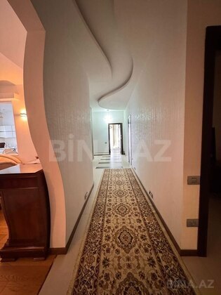 3 otaqlı Yeni tikili, 8 Noyabr m., Bakı