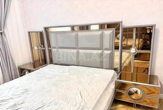 3 otaqlı Köhnə tikili, 28 May m., Bakı