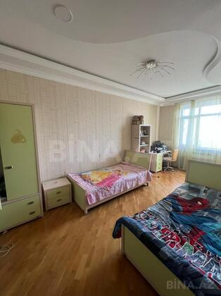 3 otaqlı Yeni tikili, İnşaatçılar m., Bakı