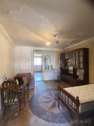 2 otaqlı Köhnə tikili, Bakıxanov q., Bakı