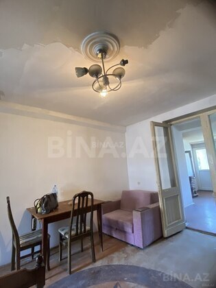 2 otaqlı Köhnə tikili, Bakıxanov q., Bakı