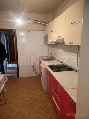 2 otaqlı Köhnə tikili, İnşaatçılar m., Bakı