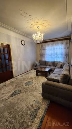 5 otaqlı Köhnə tikili, Qaraçuxur q., Bakı