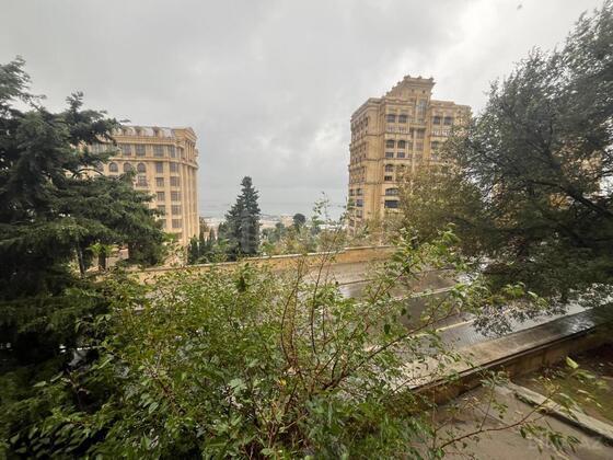2 otaqlı Köhnə tikili, İçəri Şəhər m., Bakı