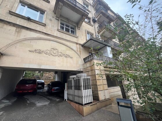 2 otaqlı Köhnə tikili, İçəri Şəhər m., Bakı