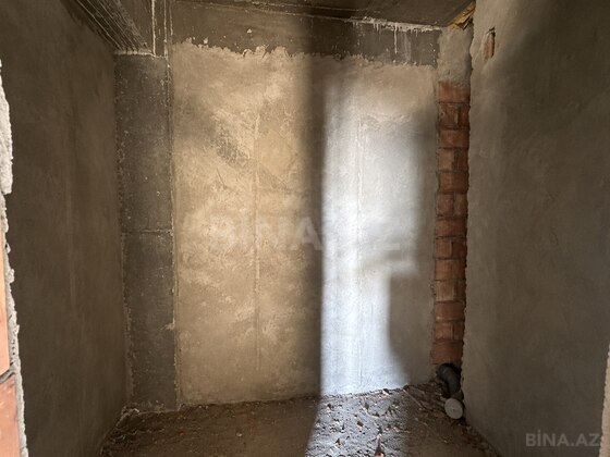 4 otaqlı Yeni tikili, Koroğlu m., Bakı
