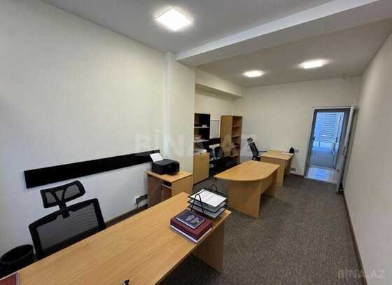 5 otaqlı Ofis, 8 Noyabr m., Bakı
