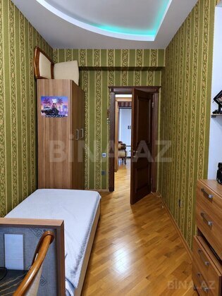 3 otaqlı Yeni tikili, Elmlər Akademiyası m., Bakı