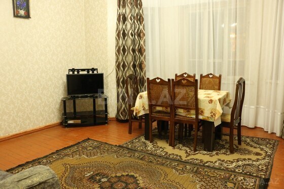 2 otaqlı Köhnə tikili, 28 May m., Bakı