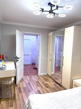 2 otaqlı Köhnə tikili, Neftçilər m., Bakı