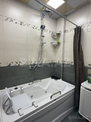 3 otaqlı Yeni tikili, Memar Əcəmi m., Bakı