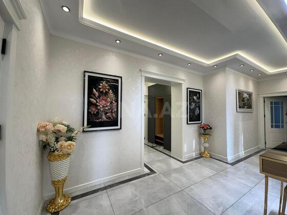 3 otaqlı Yeni tikili, 8 Noyabr m., Bakı