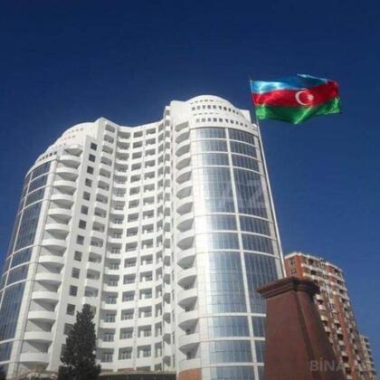 5 otaqlı Yeni tikili, Elmlər Akademiyası m., Bakı