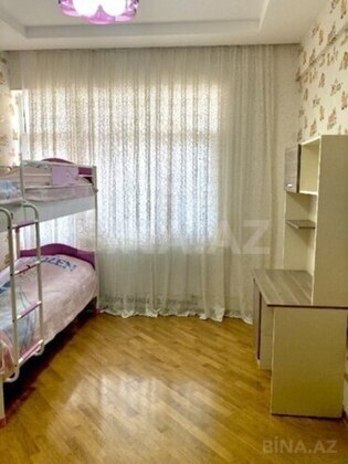 3 otaqlı Yeni tikili, Elmlər Akademiyası m., Bakı