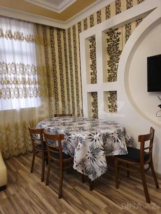 3 otaqlı Yeni tikili, Şah İsmayıl Xətai m., Bakı