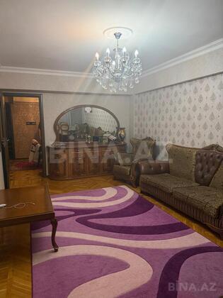 2 otaqlı Köhnə tikili, İnşaatçılar m., Bakı