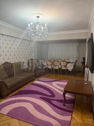 2 otaqlı Köhnə tikili, İnşaatçılar m., Bakı