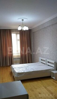 2 otaqlı Köhnə tikili, Gənclik m., Bakı