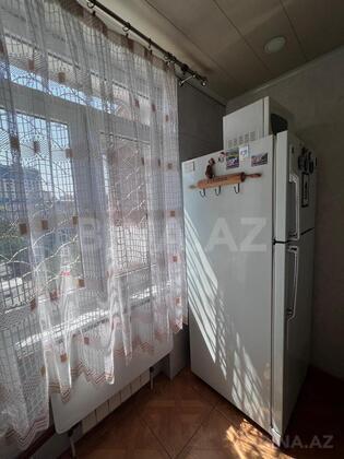3 otaqlı Köhnə tikili, İnşaatçılar m., Bakı