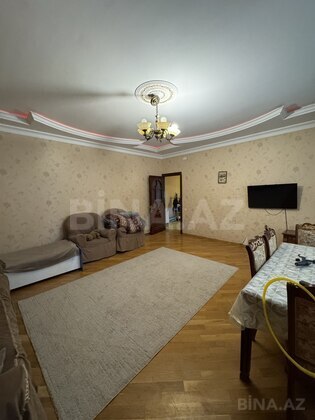 2 otaqlı Yeni tikili, Neftçilər m., Bakı
